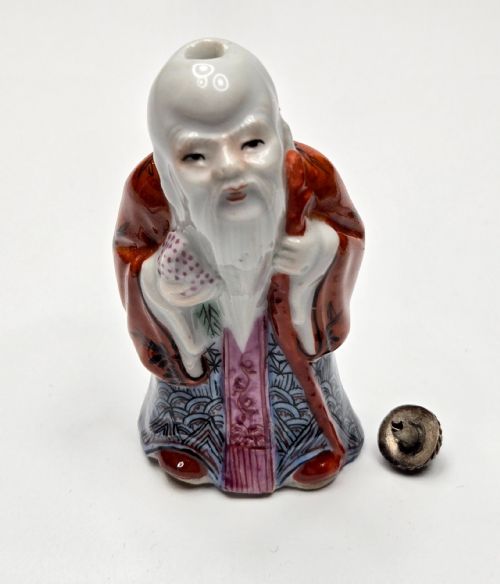A CHINESE FIGURAL FAMILLE ROSE PORCELAIN SNUFF BOTTLE OF SHOULAO LATE 19TH CENTURY - ADDITIONAL PHOTO 5