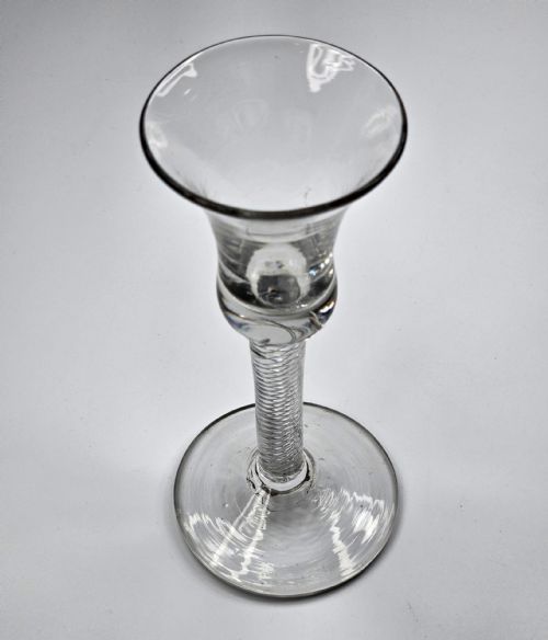A HEAVY GEORGIAN MULTIPLE SPIRAL AIR TWIST MSAT WINE GLASS OF EXCEPTIONAL CLARITY C1750 - ADDITIONAL PHOTO 5