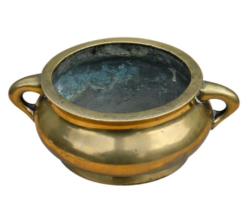 fig 5. An 18th-century Chinese bronze censer featuring a rounded bombe body, flared rim, splayed foot ring, and two loop handles.