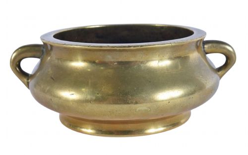 fig 2. An 18th-century cast bronze incense burner featuring a compressed rounded body, flared rim, two loop handles, and a burnished golden patinated finish.
