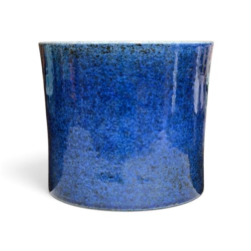 fig 1. A cylindrical Chinese porcelain brush pot featuring a mottled powder-blue glaze with a pale rim.