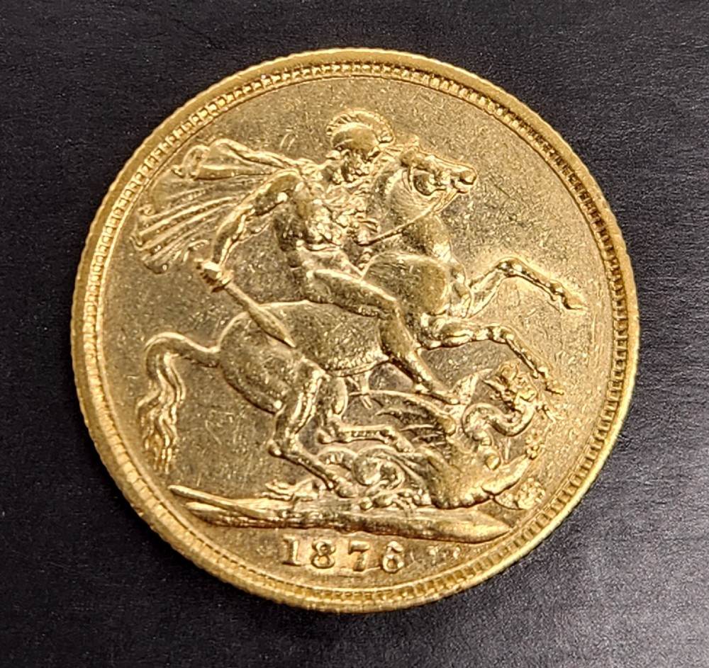 Gold Full Queen Victoria Sovereign Australia Sydney Mint 1876 View III