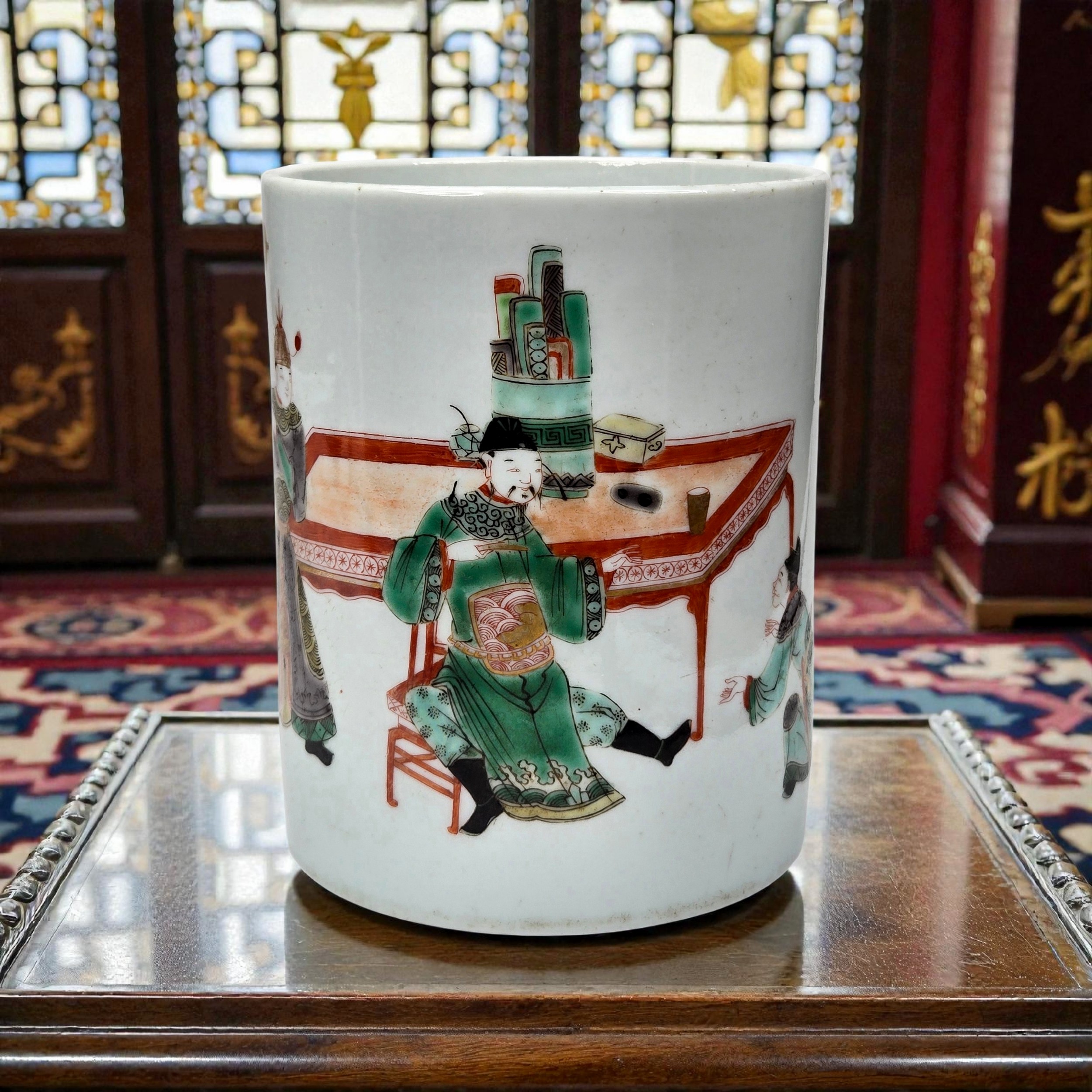 A 19TH CENTURY CHINESE FAMILLE ROSE PORCELAIN ... 2