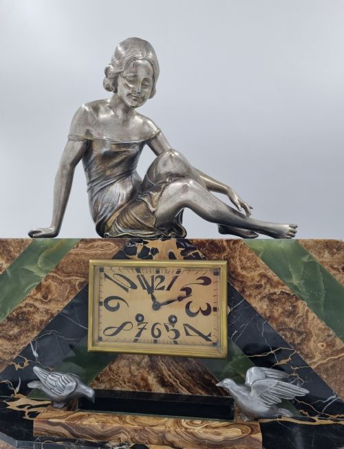 ART DECO MANTEL CLOCK LADY AND BIRD BATH BY URIANO - ADDITIONAL PHOTO 1