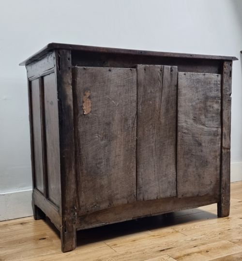 17TH CENTURY OAK CHEST OF DRAWERS C 1670 - ADDITIONAL PHOTO 6