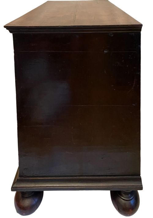 RARE 17TH CENTURY WILLIAM MARY WALNUT CHEST OF DRAWERS C1690 - ADDITIONAL PHOTO 3