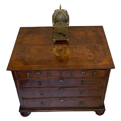 RARE 17TH CENTURY WILLIAM MARY WALNUT CHEST OF DRAWERS C1690 - ADDITIONAL PHOTO 5