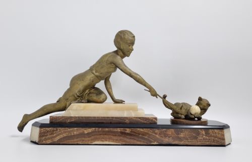ART DECO FIGURE LADY PLAYING WITH A CAT C 1920S - ADDITIONAL PHOTO 5