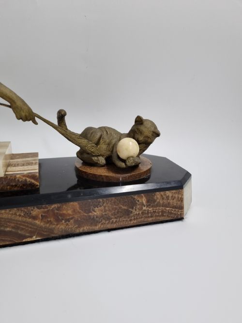 ART DECO FIGURE LADY PLAYING WITH A CAT C 1920S - ADDITIONAL PHOTO 6
