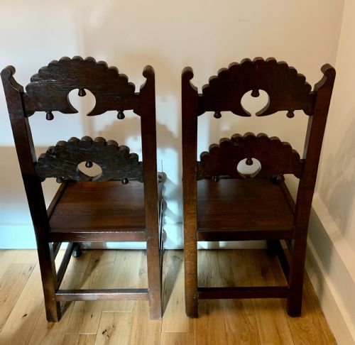 17TH CENTURY CHARLES II OAK REFECTORY DINING TABLE AND SIX CHAIRS - ADDITIONAL PHOTO 9