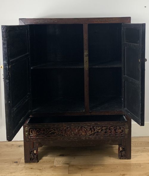 18TH CENTURY CHINESE LACQUERED CABINET FUJIAN PROVINCE - ADDITIONAL PHOTO 10