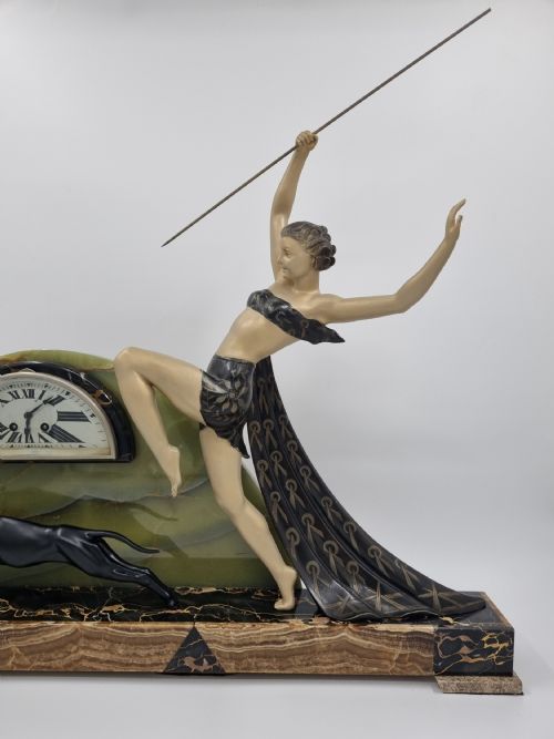 LARGE ART DECO MANTEL CLOCK DIANA THE HUNTRESS WITH GREYHOUND BY LIMOUSIN - ADDITIONAL PHOTO 7