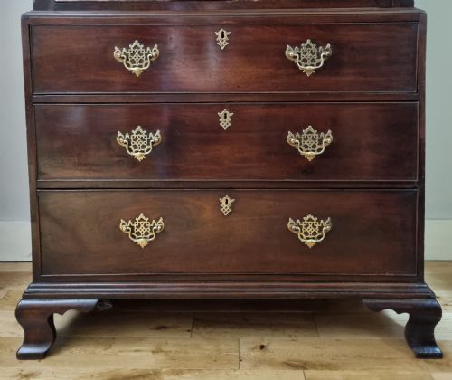 GEORGIAN MAHOGANY TALLBOY CHEST ON CHEST CIRCA 1760S - ADDITIONAL PHOTO 3