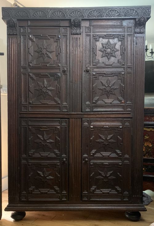 17th century oak cupboard circa 16701680 - CATEGORY: ANTIQUE CUPBOARDS - DATED 17TH CENTURY