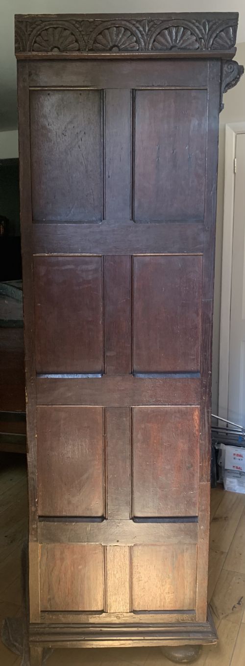 17TH CENTURY OAK CUPBOARD CIRCA 16701680 - ADDITIONAL PHOTO 8