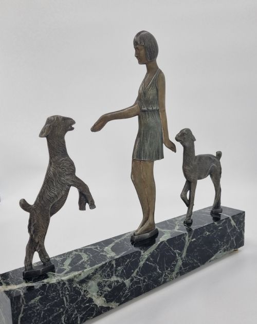 ART DECO BRONZE FIGURE GIRL PLAYING WITH GOATS - ADDITIONAL PHOTO 4