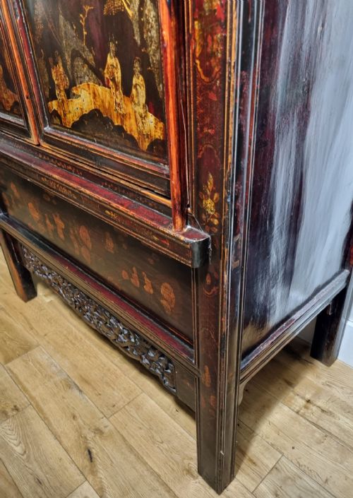 18TH CENTURY CHINESE LACQUERED CABINET QING DYNASTY - ADDITIONAL PHOTO 4