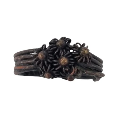 roman bronze ring wire design - CATEGORY: ANTIQUE JEWELLERY - DATED BEFORE 1700