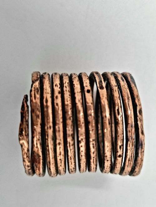 ANCIENT VIKING SPIRAL BRONZE RING 8001200 AD - ADDITIONAL PHOTO 1