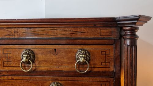 19TH CENTURY REGENCY PERIOD NEOCLASSICAL EGYPTIAN REVIVAL MAHOGANY CHEST ON STAND - ADDITIONAL PHOTO 7