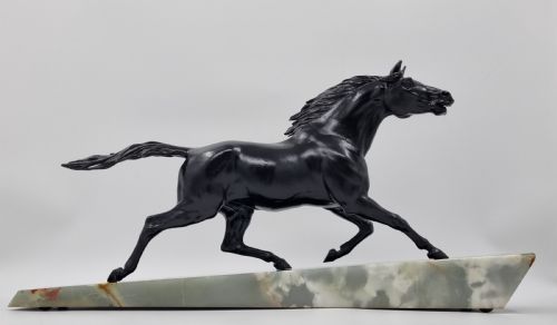 ART DECO SCULPTURE OF GALLOPING HORSE BY GONEZ CIRCA 1920S - ADDITIONAL PHOTO 5