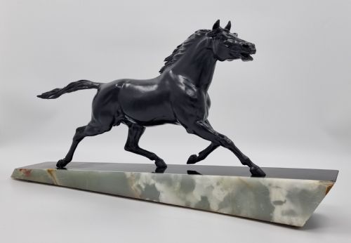 ART DECO SCULPTURE OF GALLOPING HORSE BY GONEZ CIRCA 1920S - ADDITIONAL PHOTO 11