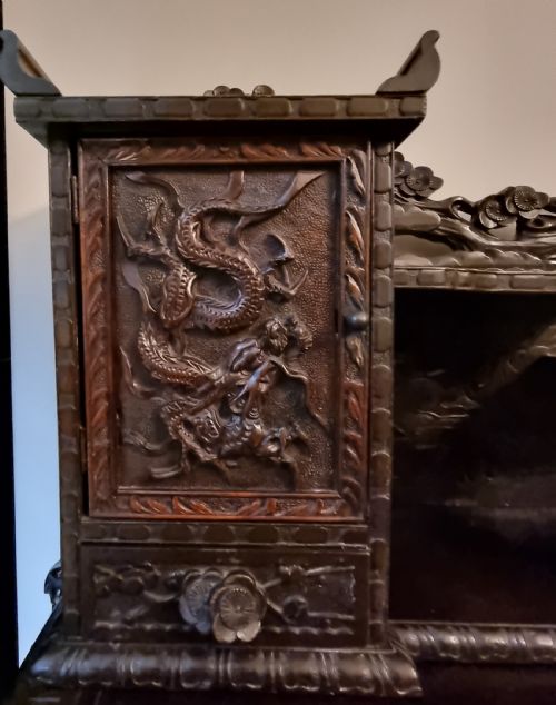 JAPANESE MAIJI PERIOD CARVED DESK CIRCA 1900 - ADDITIONAL PHOTO 5