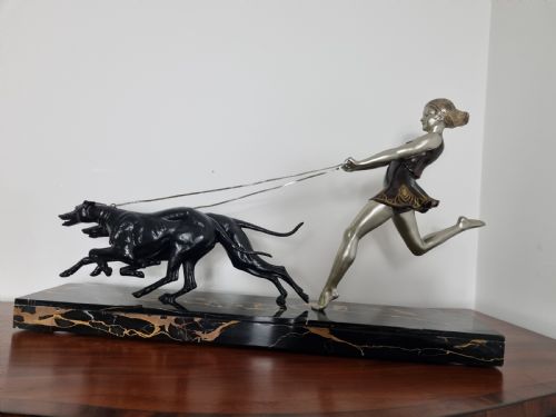 ART DECO SCULPTURE YOUNG GIRL RUNNING WITH GREYHOUNDS BY GEO MAXIM - ADDITIONAL PHOTO 9