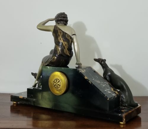 ART DECO CLOCK LADY AND GREYHOUNDS BY URIANO - ADDITIONAL PHOTO 9