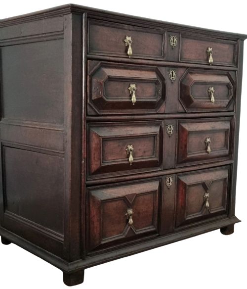 17TH CENTURY WALNUT AND OAK CHEST OF DRAWERS CHARLES II CIRCA 1680 - ADDITIONAL PHOTO 1