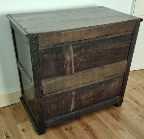 17TH CENTURY WALNUT AND OAK CHEST OF DRAWERS CHARLES II CIRCA 1680 - ADDITIONAL PHOTO 4