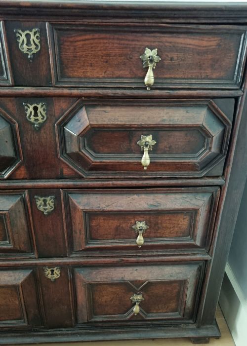 17TH CENTURY WALNUT AND OAK CHEST OF DRAWERS CHARLES II CIRCA 1680 - ADDITIONAL PHOTO 7