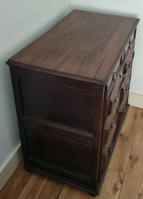 17TH CENTURY WALNUT AND OAK CHEST OF DRAWERS CHARLES II CIRCA 1680 - ADDITIONAL PHOTO 9