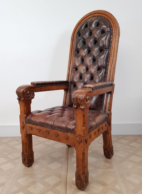 PAIR OF 19TH CENTURY GOTHIC REVIVAL OAK BUTTONED LEATHER ARMCHAIRS ATTR AWN PUGIN - ADDITIONAL PHOTO 9