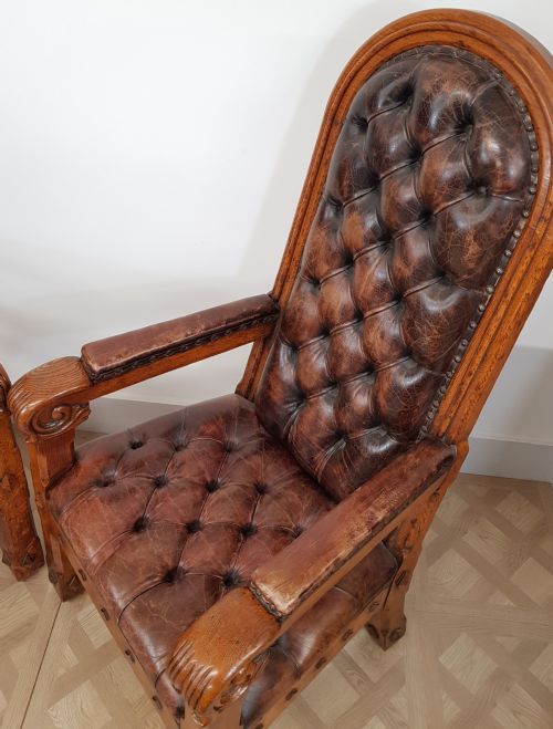 PAIR OF 19TH CENTURY GOTHIC REVIVAL OAK BUTTONED LEATHER ARMCHAIRS ATTR AWN PUGIN - ADDITIONAL PHOTO 10