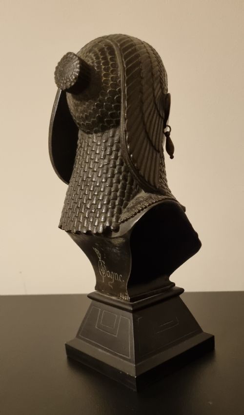 19TH CENTURY EGYPTIAN REVIVAL BRONZE BUST OF CLEOPATRA BY PAUL AUGUSTE GAGNE - ADDITIONAL PHOTO 12