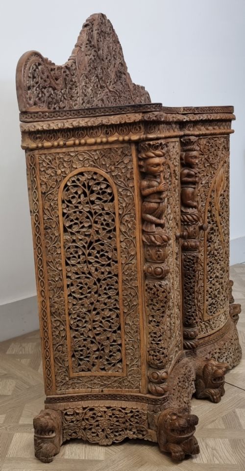 19TH CENTURY ANGLOINDIAN BURMESE CARVED CABINET - ADDITIONAL PHOTO 5