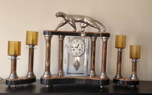 ART DECO CUBIST DESIGN CLOCK WITH BRONZE PANTHER AND PAIR OF LAMPS BY DECOUX - ADDITIONAL PHOTO 1