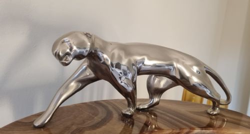 ART DECO CUBIST DESIGN CLOCK WITH BRONZE PANTHER AND PAIR OF LAMPS BY DECOUX - ADDITIONAL PHOTO 6
