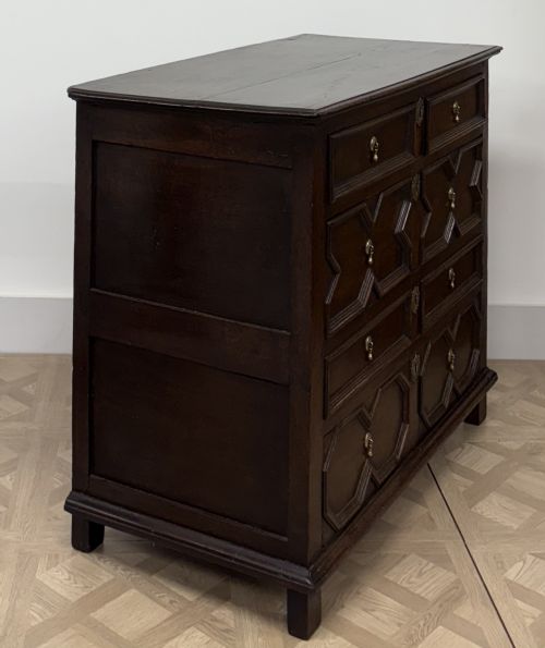 17TH CENTURY CHARLES II OAK CHEST OF DRAWERS CIRCA 1680 - ADDITIONAL PHOTO 5