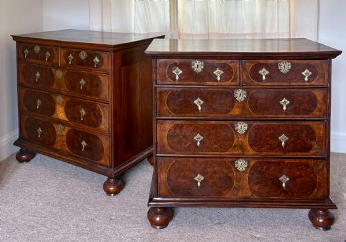 pair of 17th century william mary walnut chest of drawers circa 1690 - CATEGORY: ANTIQUE CHEST OF DRAWERS - DATED 17TH CENTURY
