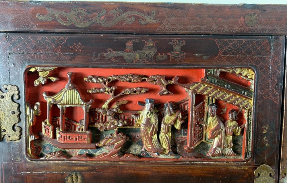 18th Century Chinese Lacquered Cabinet - Fujian Province View V