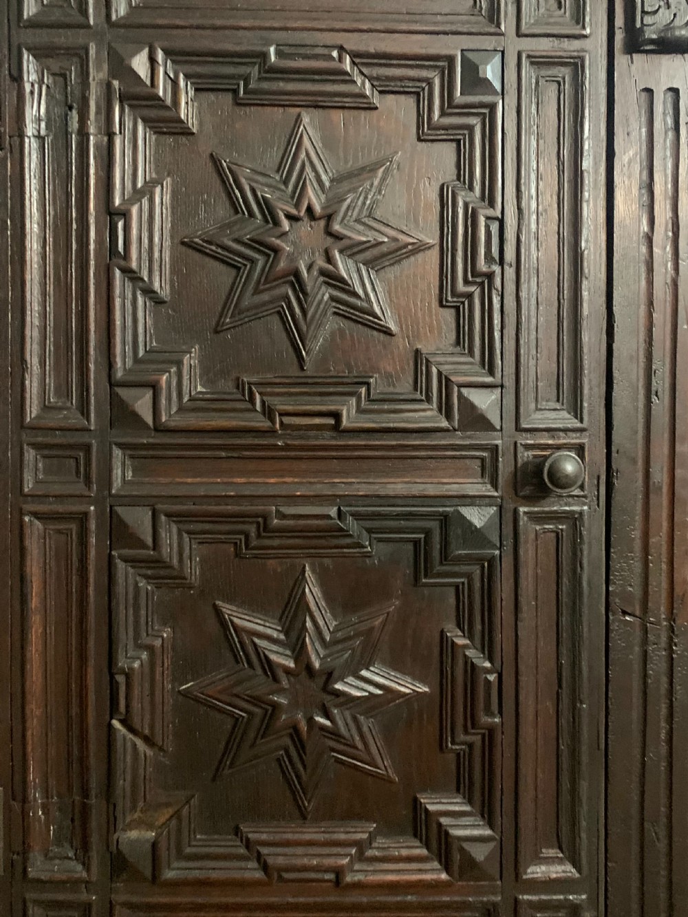 17th Century Oak Cupboard Circa 1670-1680 View V