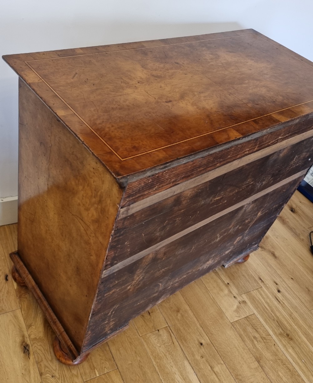 18th Century William and Mary Walnut Chest of Drawers View VII