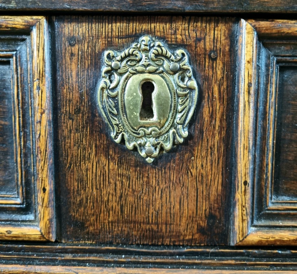 17th Century Oak Chest of Drawers C. 1680 View VIII