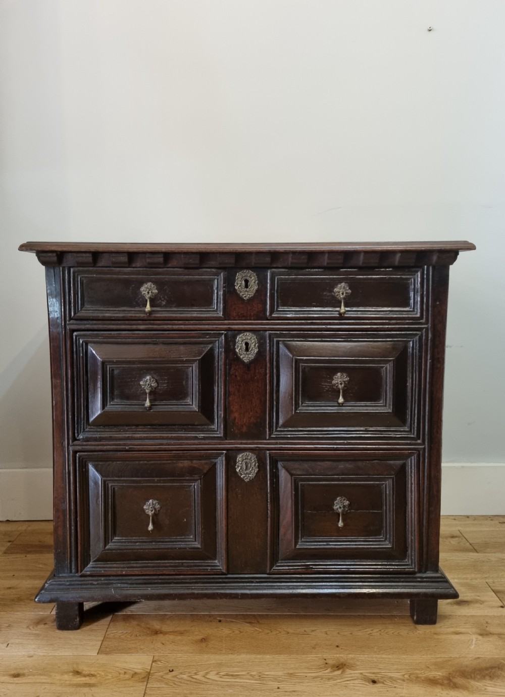 Small 17th Century Charles II Oak Chest of Drawers, Circa 1680 View V