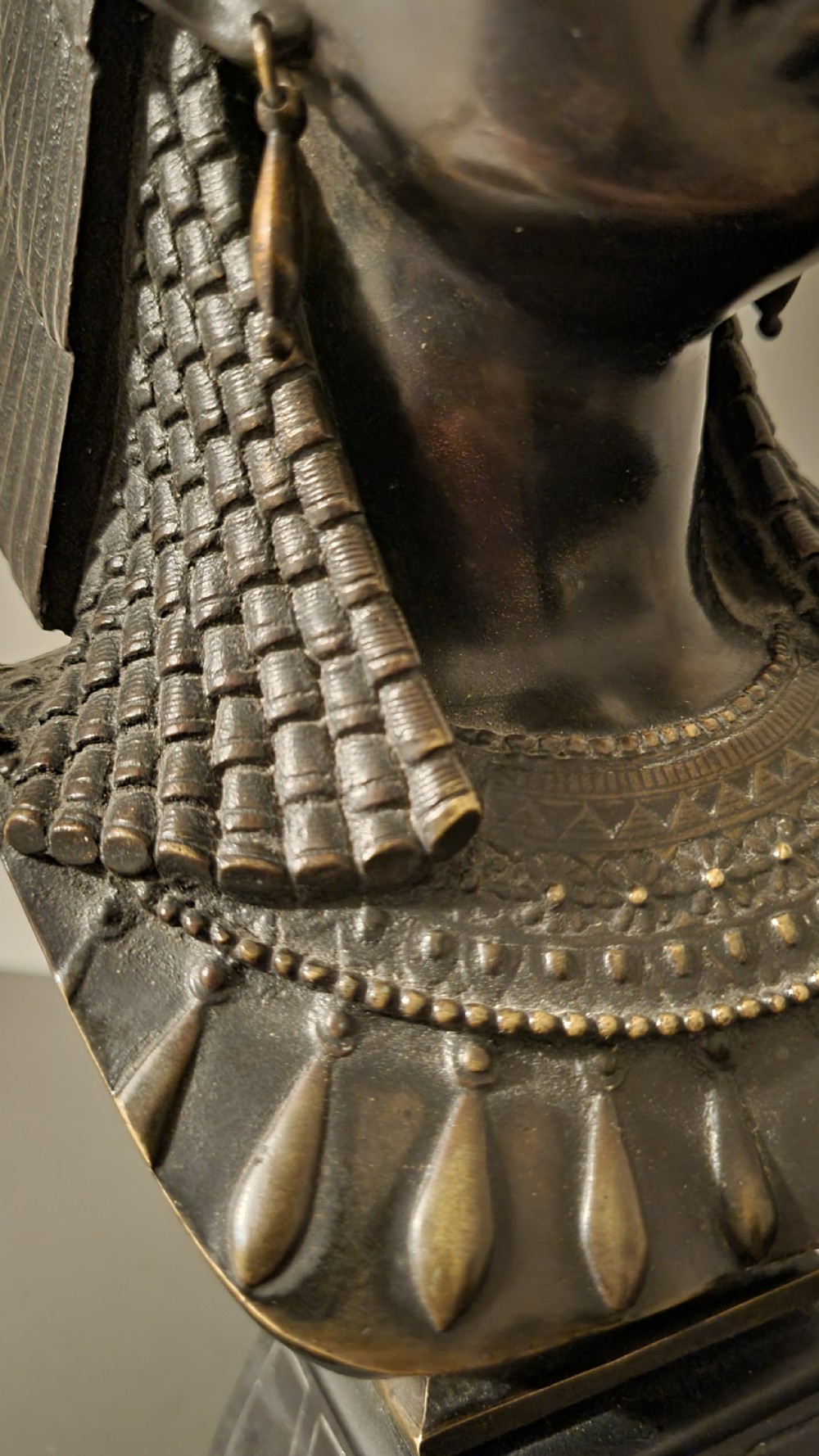 19th Century Egyptian Revival Bronze Bust Of Cleopatra By Paul Auguste Gagne View XI