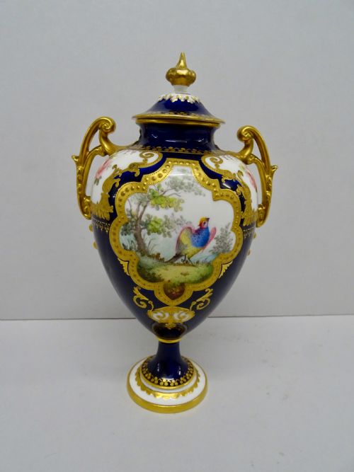 ROYAL CROWN DERBY HARRIS VASE - ADDITIONAL PHOTO 1
