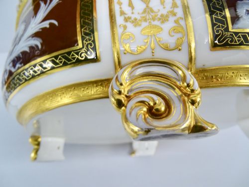 MINTON PATE SUR PATE CENTRE PIECE - ADDITIONAL PHOTO 5