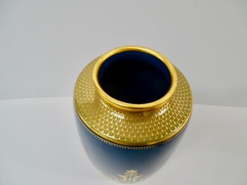 MINTON SOLON PATE SUR PATE VASE - ADDITIONAL PHOTO 3